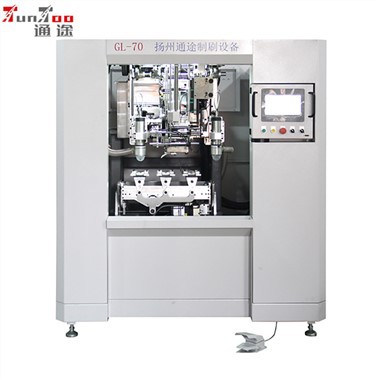 Машина за четкање са пет осовина са поклопцем